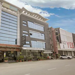 **** Hotel Delhi 37 By Star Group India